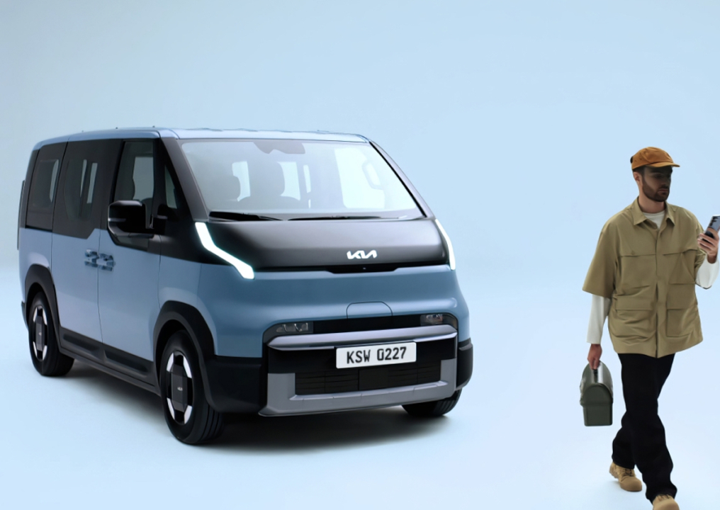 Blind-Spot View Monitor (BVM)